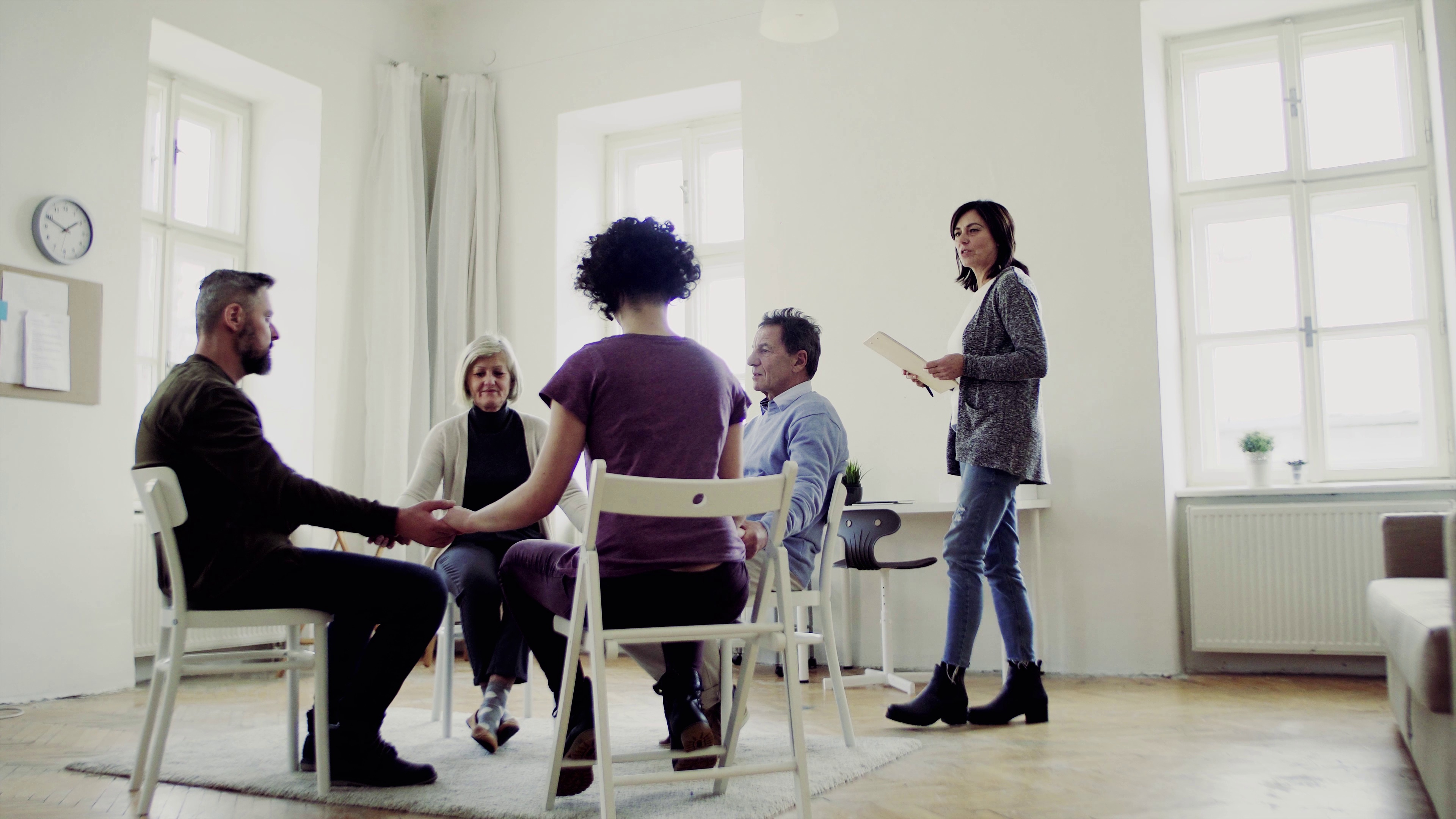 Group Therapy for Alcohol Recovery